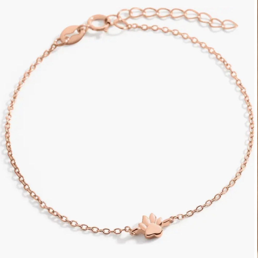Mint & Lily Tiny Pawprint Bracelet